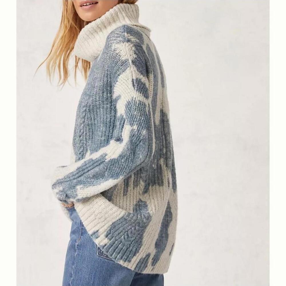 Pilcro Anthropologie Spotted Turtleneck Sweater Cream & Blue Women XS Oversized